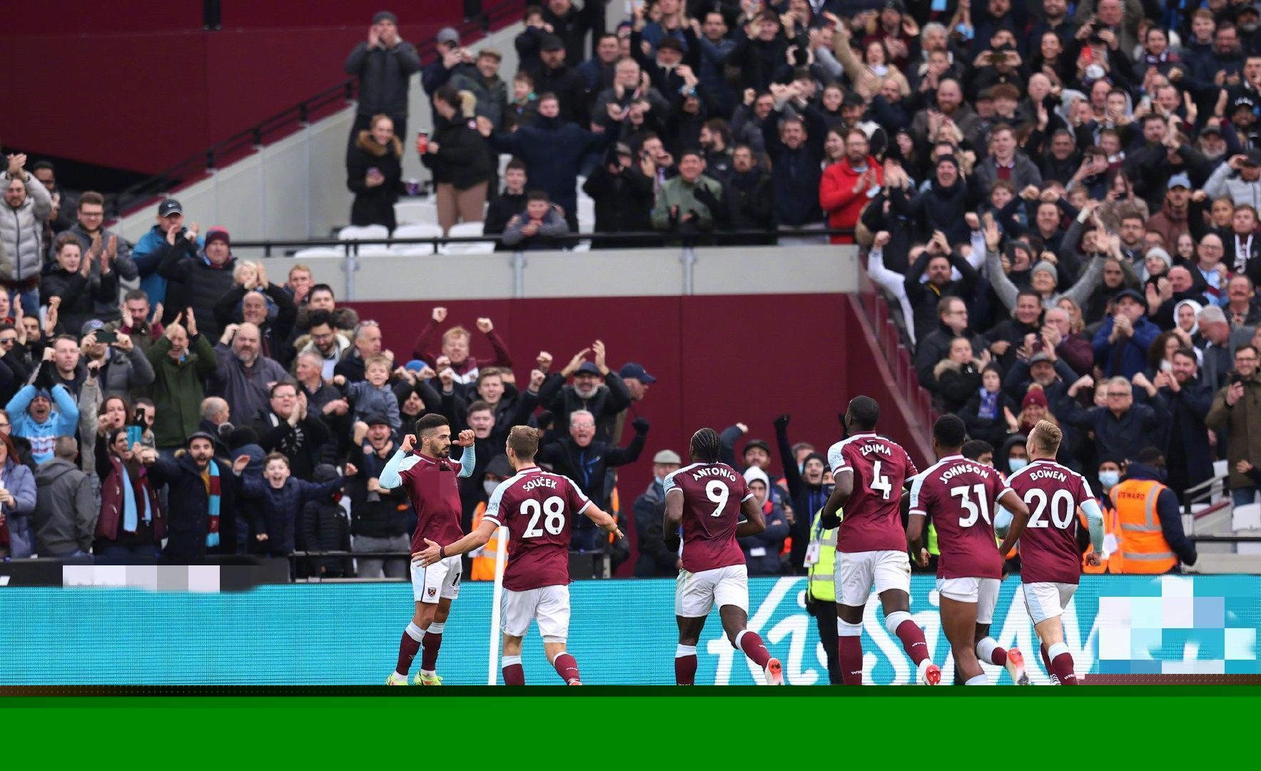 2015 赛季：密尔沃基酿酒人队宣布将大幅削减球队开支，进入长期重建计划